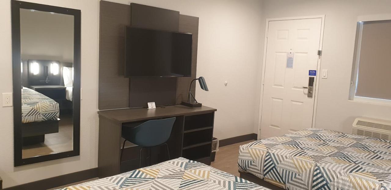 Motel 6-Bellflower, Ca - Los Angeles エクステリア 写真