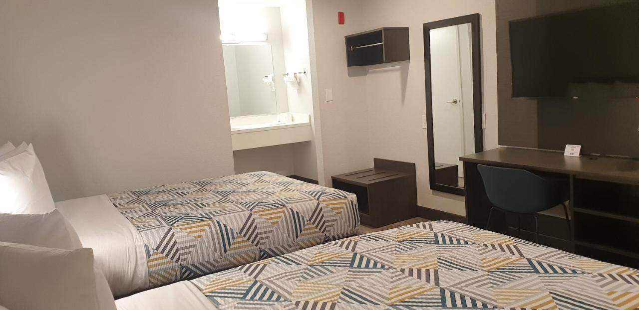 Motel 6-Bellflower, Ca - Los Angeles エクステリア 写真
