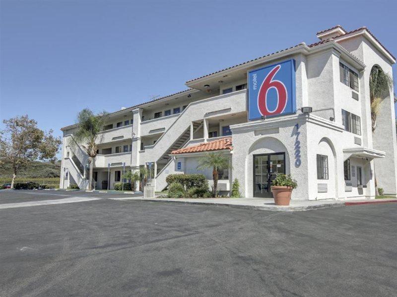 Motel 6-Bellflower, Ca - Los Angeles エクステリア 写真