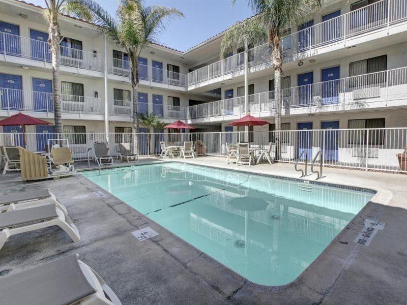 Motel 6-Bellflower, Ca - Los Angeles エクステリア 写真