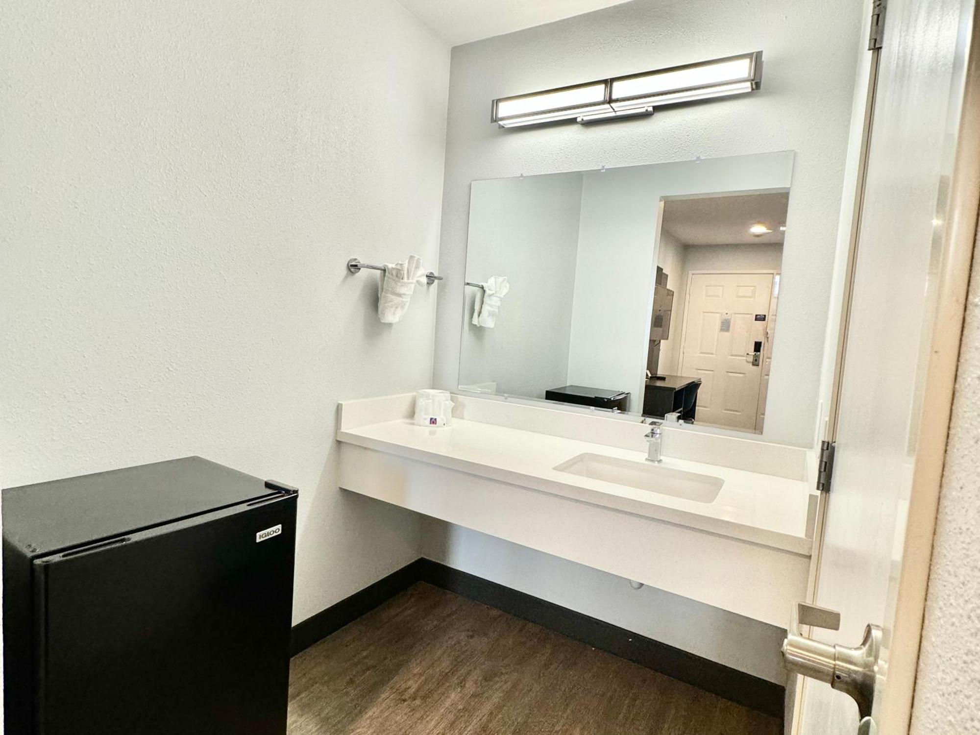 Motel 6-Bellflower, Ca - Los Angeles エクステリア 写真