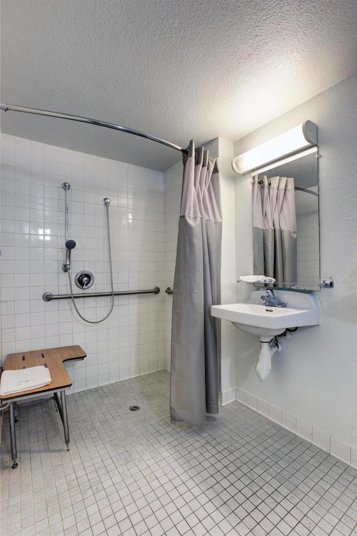 Motel 6-Bellflower, Ca - Los Angeles エクステリア 写真